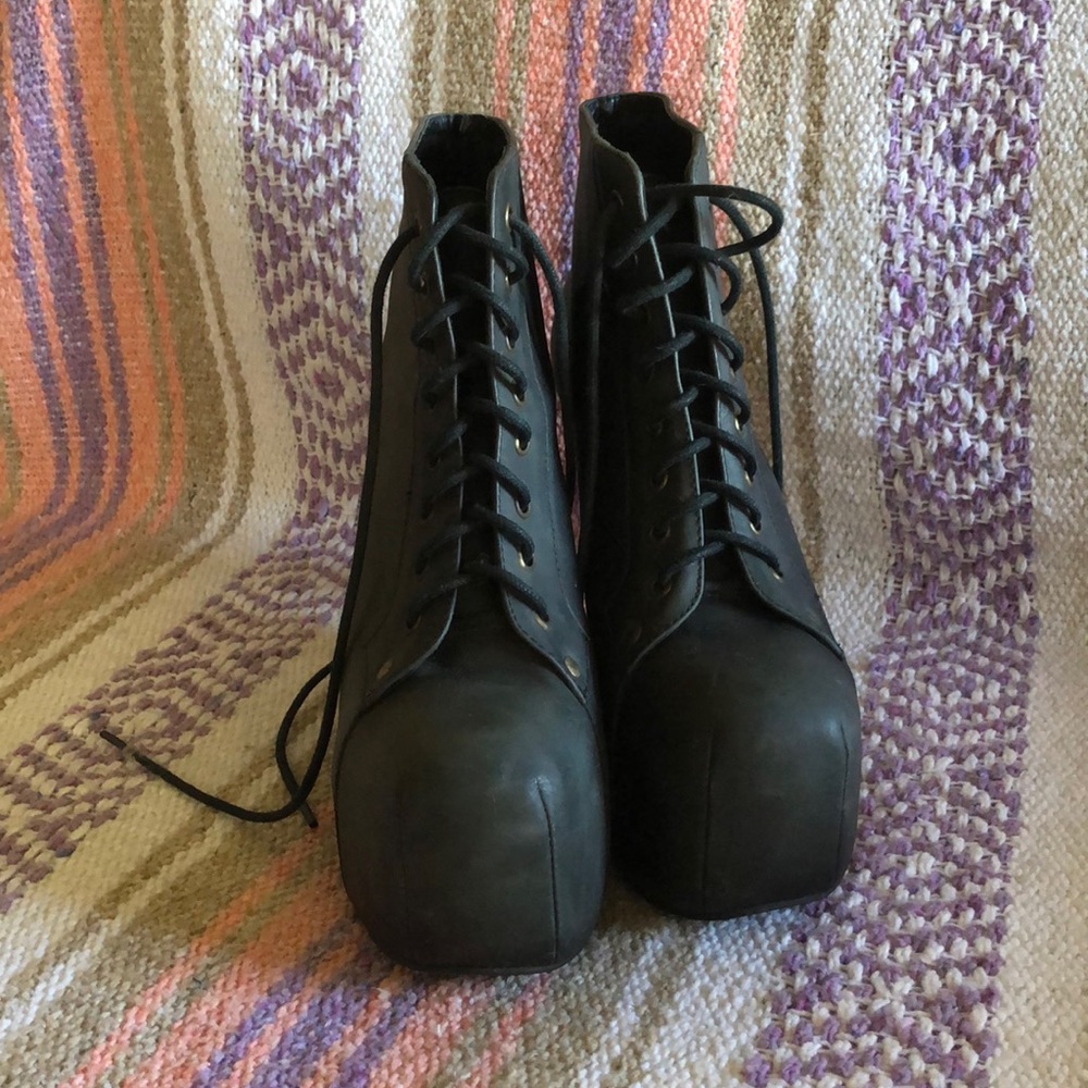 Jeffrey Campbell Lita Size 8 Worn once !!